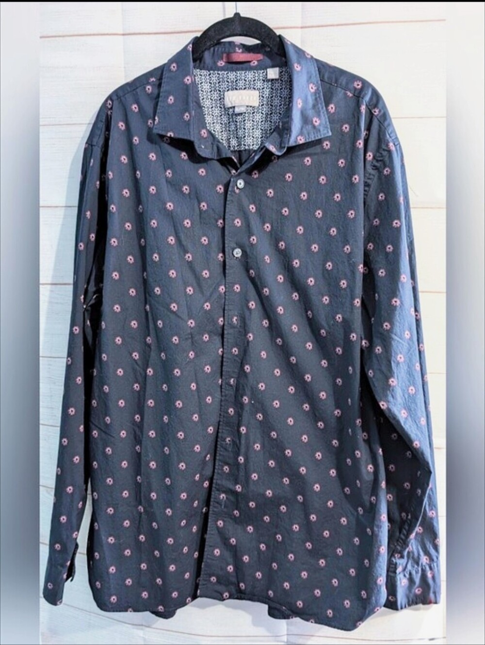 Ted Baker London Dark Navy Blue Button-Up Shirt with Pink Floral Print Size XL